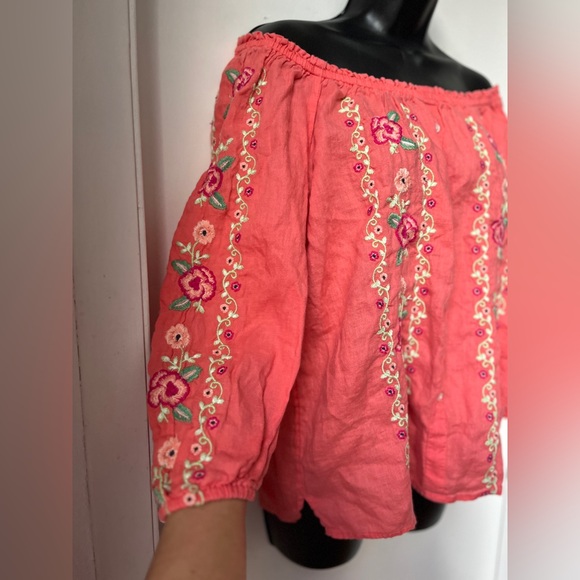 Charter Club Top floral embroidered linen blouse Size Small - Picture 4 of 12